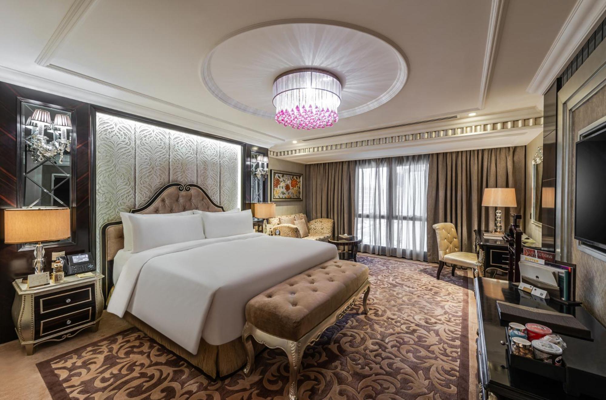 Narcissus Riyadh Hotel & Spa Εξωτερικό φωτογραφία A suite at the hotel