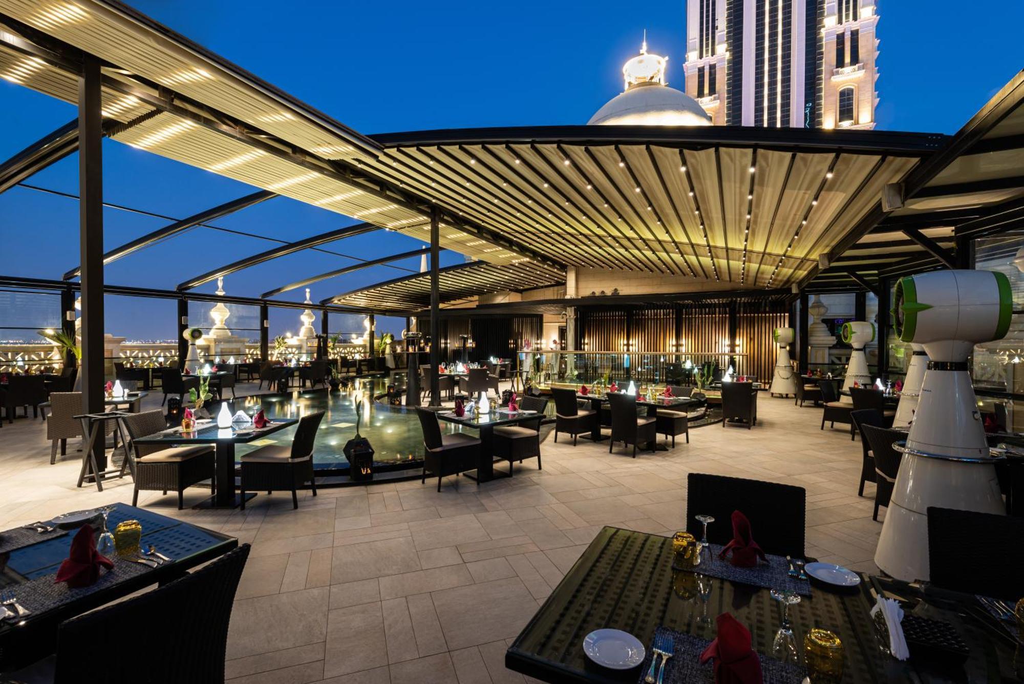 Narcissus Riyadh Hotel & Spa Εξωτερικό φωτογραφία The 360° Sky Lounge