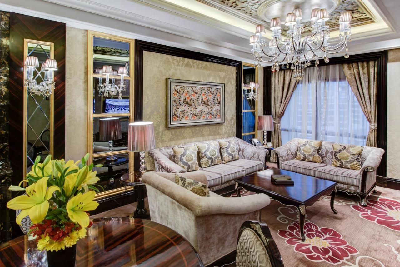 Narcissus Riyadh Hotel & Spa Εξωτερικό φωτογραφία A living room in a luxury home